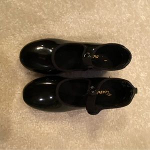Theatricals Tap Shoes (Size 10.5)